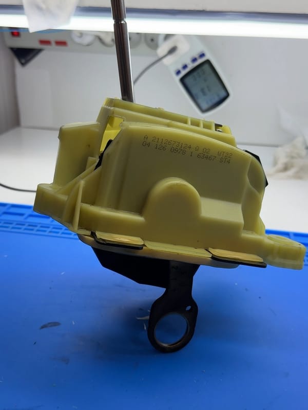 🔧Naprawa wybieraka skrzyni biegów MERCEDES